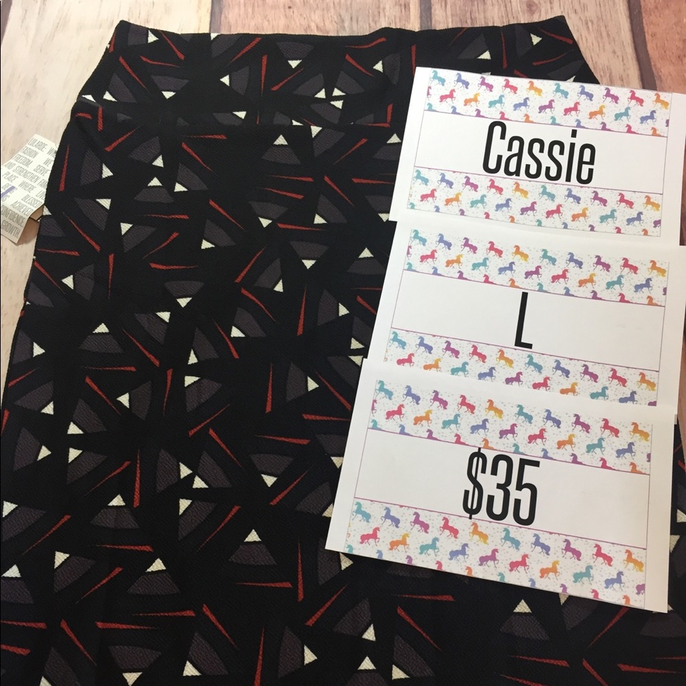 Cassie skirt